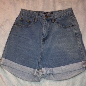 BOOHOO Jean Shorts